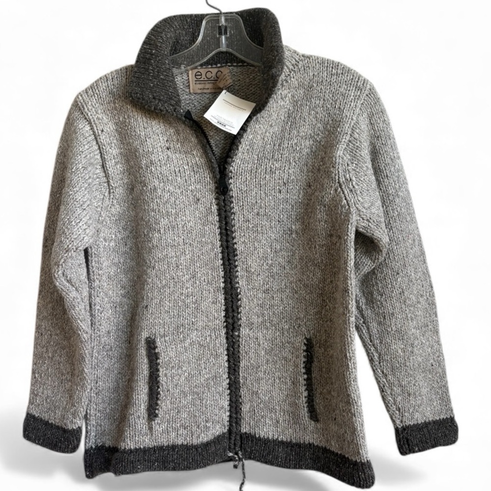 e.c.c. Ecuadorian Clothing Company Handmade in Ecuador Front Zip Sweater SMALL